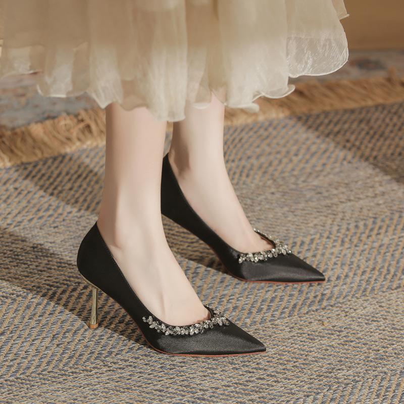 Sheepskin version~ satin wedding shoes shallow mouth high heels women's 2025 new spring and autumn fine heel pointed single shoes women