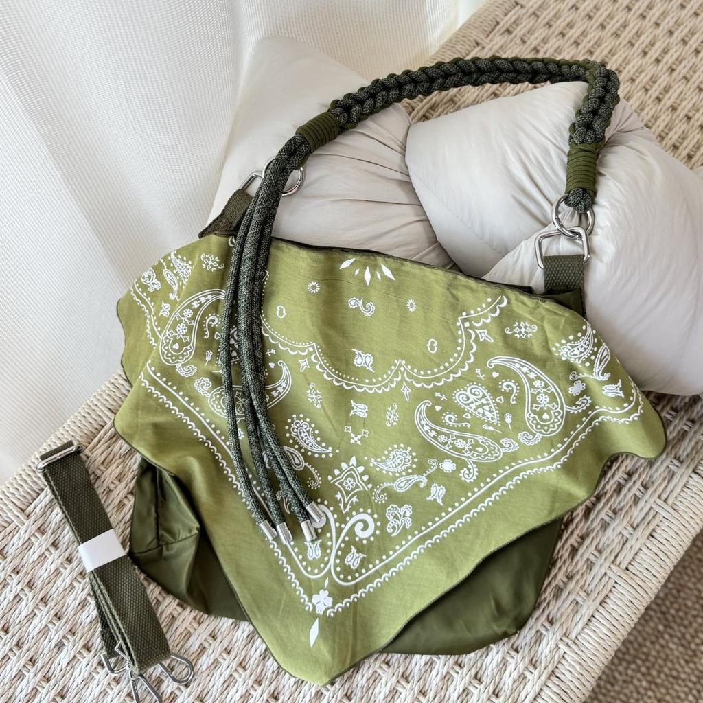 Cashew Print Nylon Canvas Lazy Wind Large Capacity Shoulder Messenger Bag Literary And Casual Tote Bag