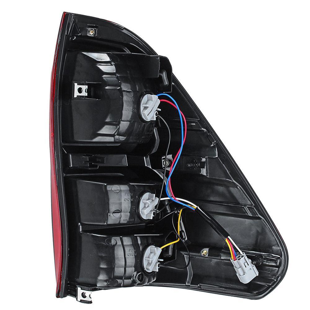 Compatible with 2015-2016 Hilux: Rear Tail, Brake, and Fog Light Half Assembly.