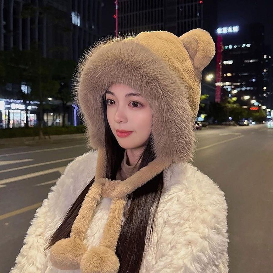 Winter Plush Hat for Women, Cute Matching Scarf Set, Fleece-Lined Warm Earflap Hat for Cycling and Cold Weather