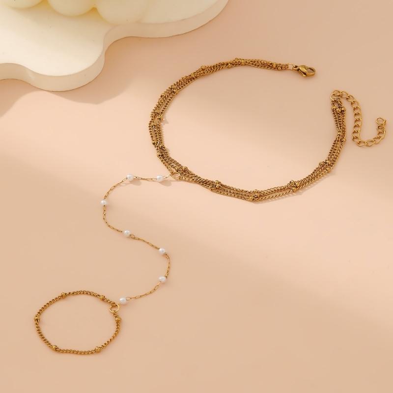 Unique Women Multilayer Rings Chain with Finger Linked Bracelet Stylish Chain Bracelet Suitable for a Fashionable Look