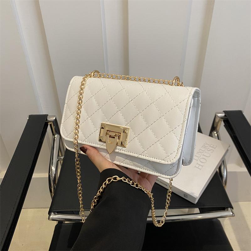 Niszowa Diamentowa Jednokolorowa Łańcuszkowa Mała Kwadratowa Torebka Nowa Modna Torebka na Ramię Prosta i Modna Torebka Crossbody Damska