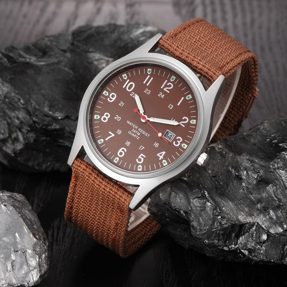 Men's Casual Silicone Band Sports Quartz Watch with Date Display