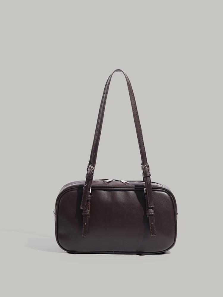 

Korean version of fashionable versatile handbag bag women s ins bowling bag niche retro commuter single shoulder underarm pillow bag