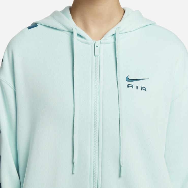 New Nike Jackets Women's Light Blue FB8048-346