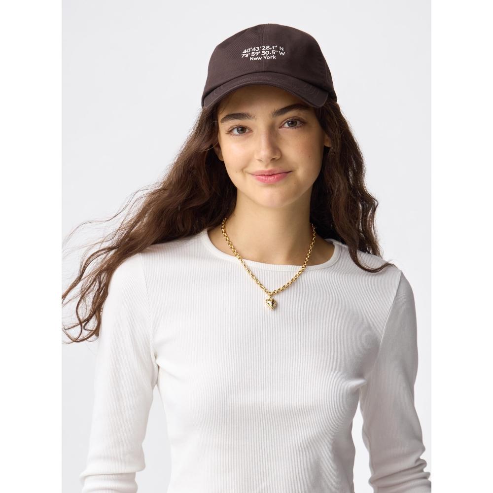 GU by Uniqlo Antique Heart Motif Necklace