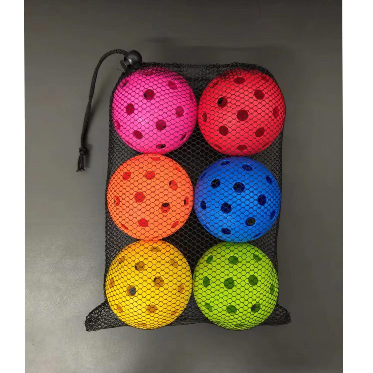 

Набор для пиклбола с 40 отверстиями в подарочной упаковке – Светящиеся мячи