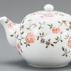 Kutani Ware Iwataya Teapot, Rose (with Tea Strainer) AP7-0442