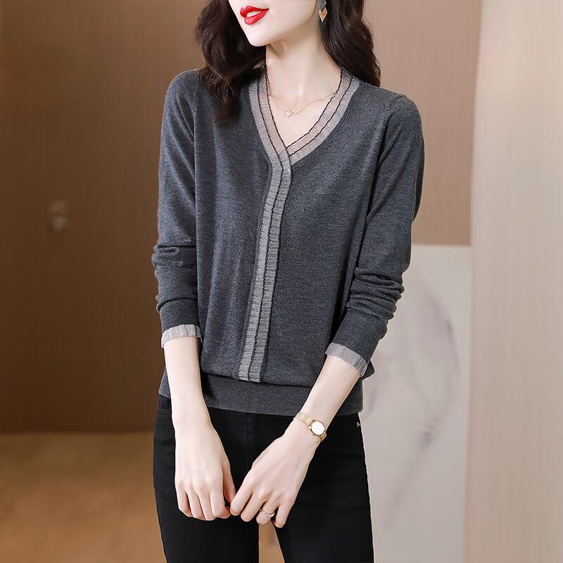 

Women s V-Neck Spliced Knit Top with Pleated Mesh Accents L