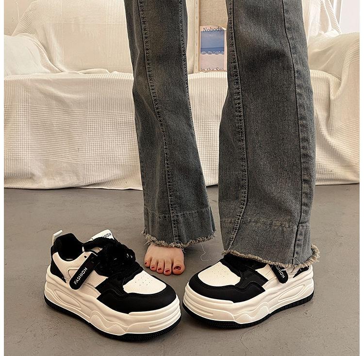 

Platform white shoes women s spring new versatile casual sports shoes Platform student soft sole 40 чорний