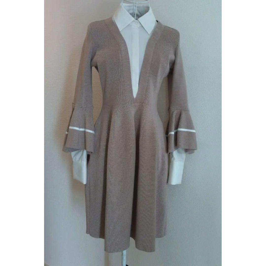 [Extremely Good Condition] Lily Brown Docking Knit Dress Beige