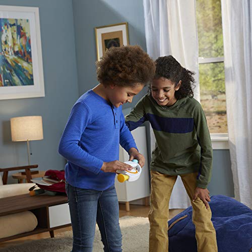 Hasbro Gaming Bop It! Electronic Game for Children Ages 8 and Up.