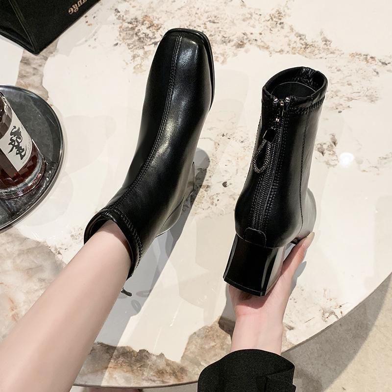 Bottines à talons carrés pour femmes - 2025 Peluche chaude française, Antidérapantes, Rehaussantes, Affinantes Style Martin pour Automne/Hiver