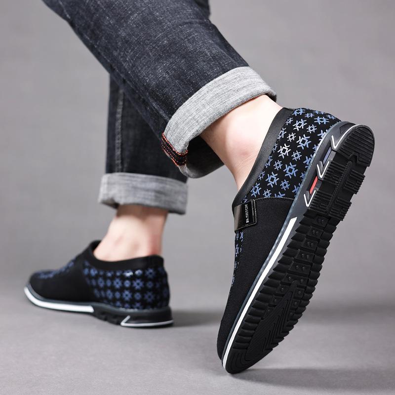 Men's Casual Shoes Fashion Business Office Shoes Classic Slip-On Loafers Dress Shoes for Men Moccasins Trendy Driving Footwear
