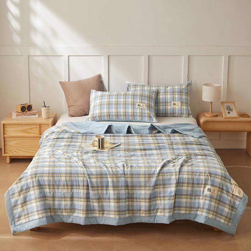 Xinjiang Cotton Summer Quilt: Machine Washable Blanket for Nude Sleeping and Air Conditioning