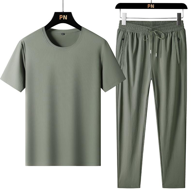Summer Thin Ice Silk Plus Size Short Sleeved Set for Men's Sports and Leisure, Loose Fit Fitness, Quick Dry Ice Sensation Two-piece Set
