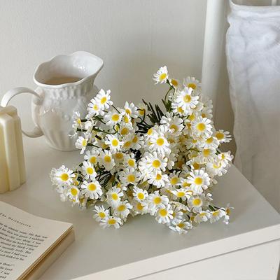 6Pcs Artificial White Daisies Realistic Fake Flower Branch Home Office Wedding