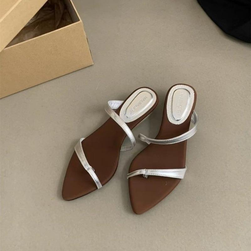 Pointed Slope Heel Set Toe Cool Slippers Women's Summer Wear New Niche Thin Strap One-word Slippers Women
