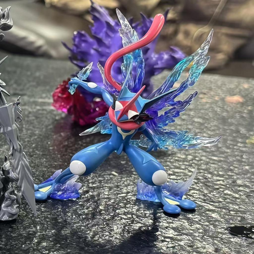 Pokemon Anime Figuren Greninja Entwicklung Ash Ketchum Ninja Frosch Puppenmodell Dekoration Statue Sammlerstücke Spielzeug Geschenk