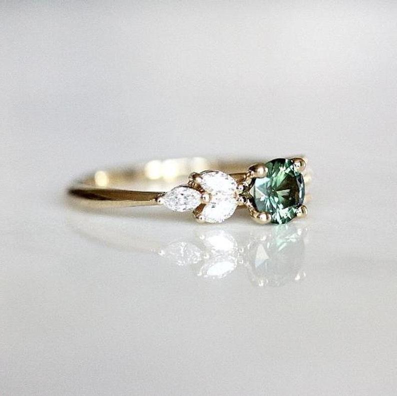 Emerald Zircon Diamond Alloy Engagement Ring