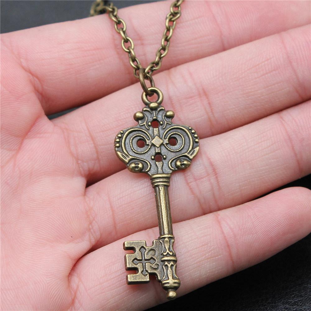 Openwork Resin Photo Frame Geometric Keys Pendant Antique Bronze Silver Metal Friend Collar Necklace