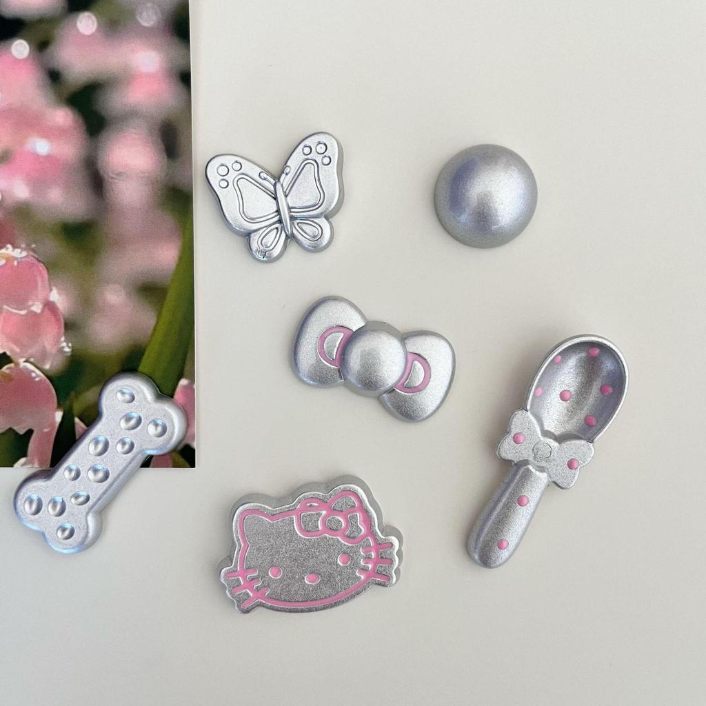 Silver Series KT Cat Refrigerator Magnets - Cute & Stylish Magnetic Pegboard Decorations for Your Home!