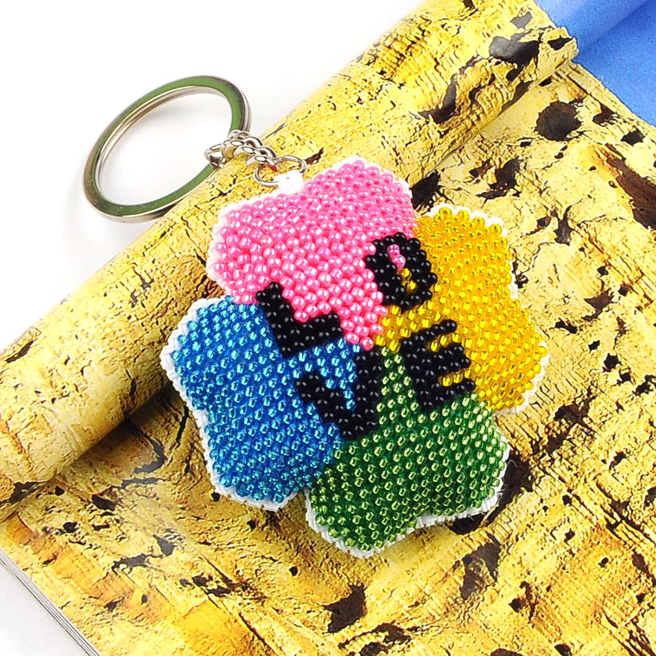 Four-Leaf Clover Bead Embroidery Keychain & Backpack Pendant Kit