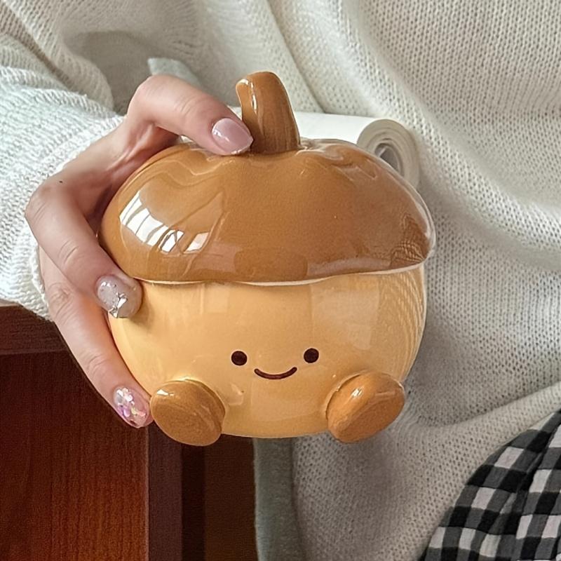 Cute Chestnut Shaped Multi-Functional Storage Jar,Ceramic,Round,Ideal for Floss, Toothpicks, and Makeup Brushes,Perfect for Living Room,Bedroom Vanity