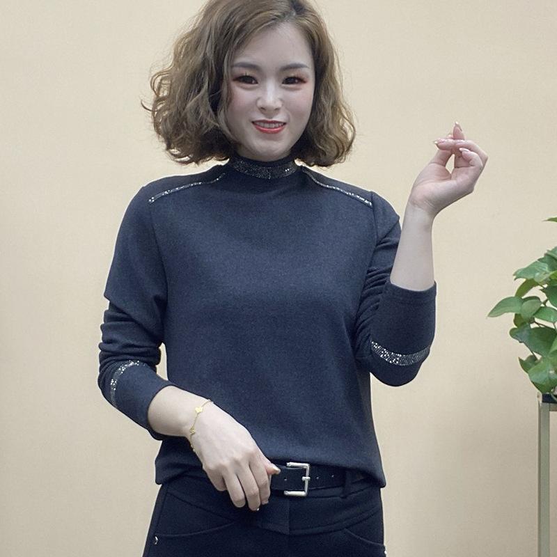 

В этом году популярна рубашка, закрывающая живот, из немецкого бархата, с полувысоким воротником, с длинным рукавом, облегающая, для ношения под низ, и новые горячие бриллианты в . 3XL темно серый