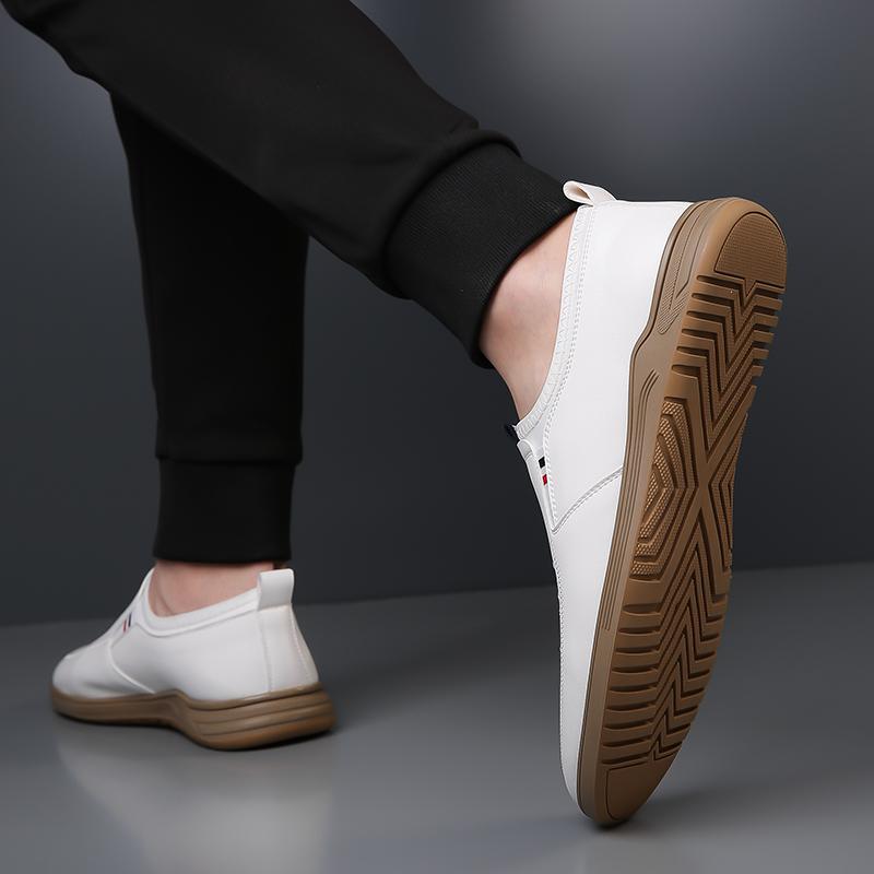 High quality trendy British business casual driving shoes with breathable sleeves and low top for men