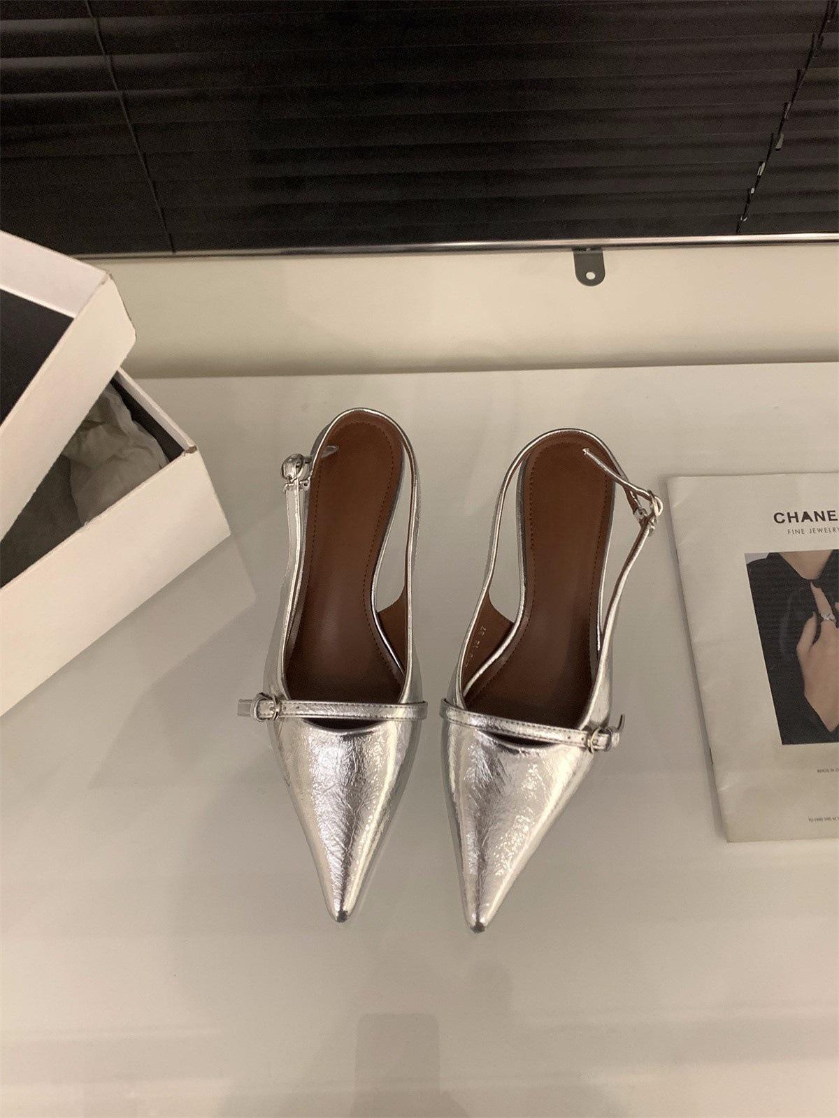 

Французские туфли-лодочки на низком каблуке, черные туфли на высоком каблуке, сумка, сандалии с головкой, сказочные туфли, новинка 2025, весна и лето, остроносые туфли для работы 39 серебряный