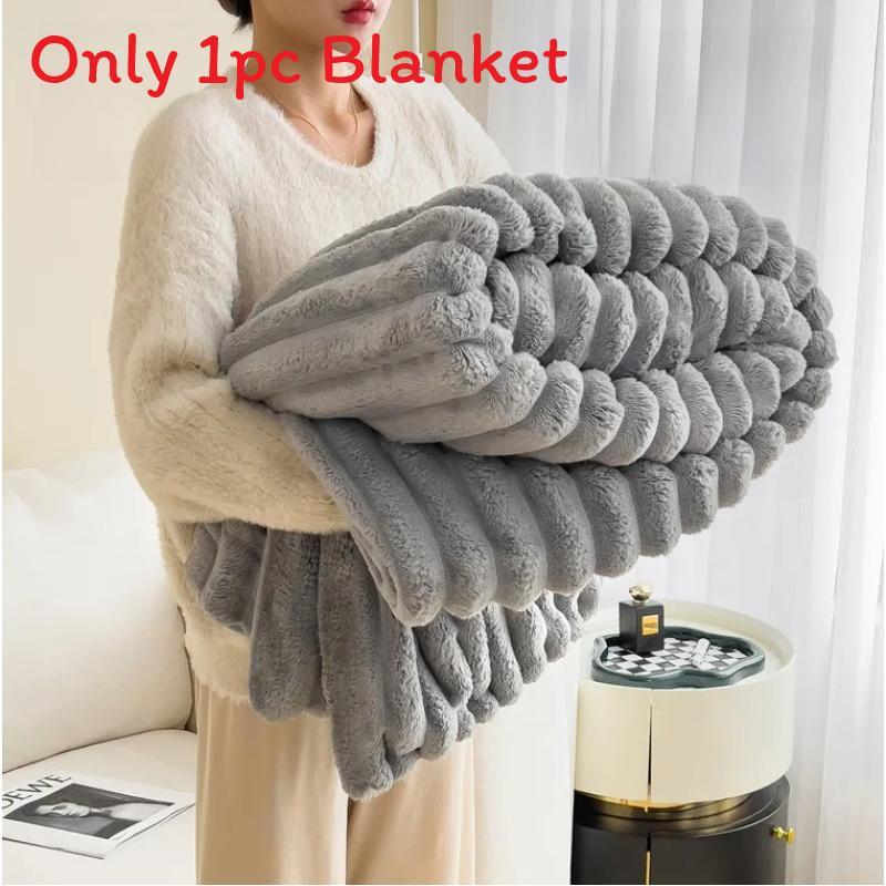 Multicolor Plush Milk Velvet Blanket With Soft Fabric For Relaxing Nap Time