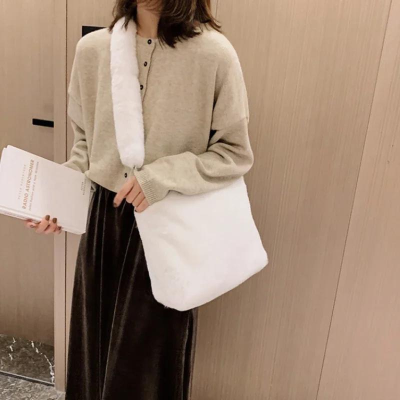 Plyšová taška Dámská módní plyšová taška do ruky Jednobarevné crossbody tašky pro ženy Kabelky Značkové tašky Tašky pro matku a děti