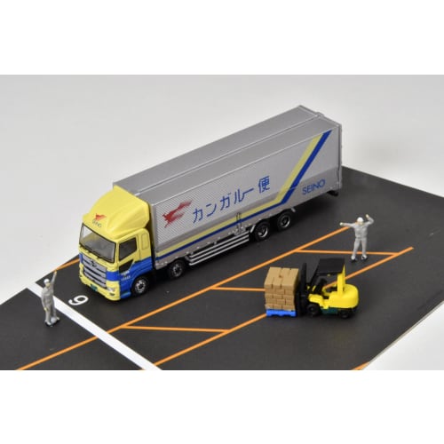 Tomytec The Truck Collection Truck Collection Logistics Site Wing Van Set H Seino Transportation Diorama Supplies 333777