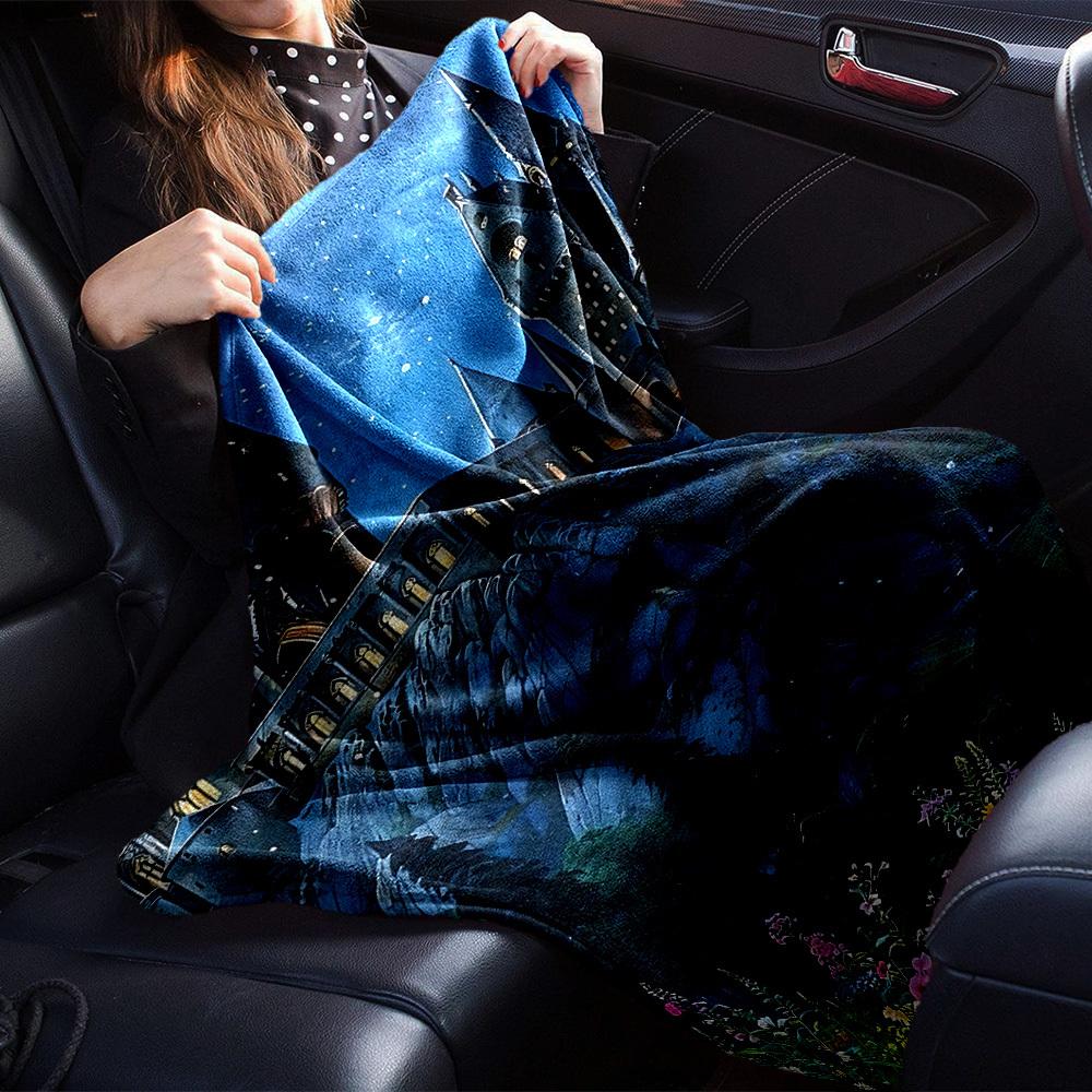 1pc castle tower Flannel Blanket Soft Warm Throw for Home, Office, Travel, All Season Cozy Bedding Gift, Office