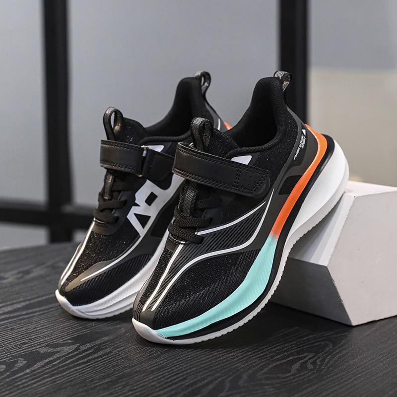 

Детские дышащие кроссовки с сеткой для бега Мальчики 2025 лето легкие и тонкие девочки на мягкой подошве для спринта спортивная обувь для детей среднего и старшего возраста 31