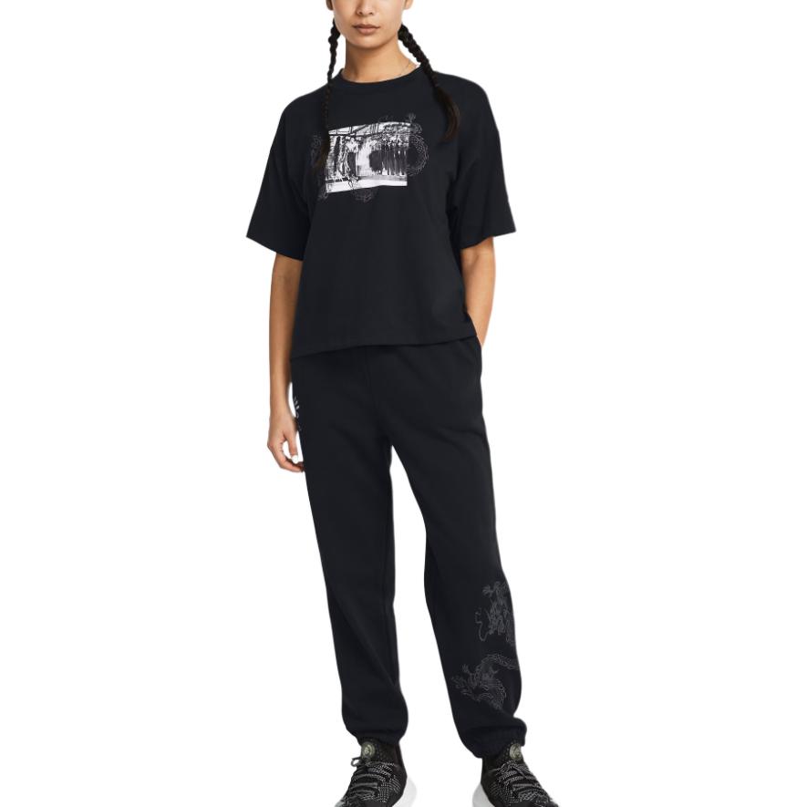 Under Armour X Curry Bruce Lee Collaboration Spring Collection Graphic Print Vintage Round Neck Short Sleeve T-Shirt Women Tops Black 1385310-001