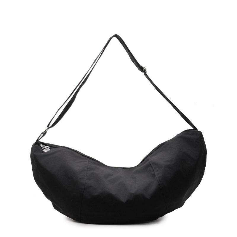 Nylon Minimalist Shoulder Bag For Casual Travel With Zipper Pocket For Women