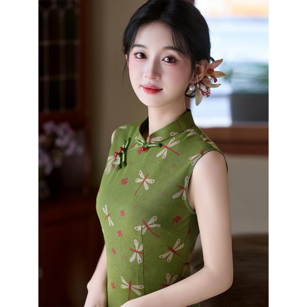 Green new Chinese Hong Kong style sleeveless cheongsam 1011 summer new slim and thin daily wear dress
