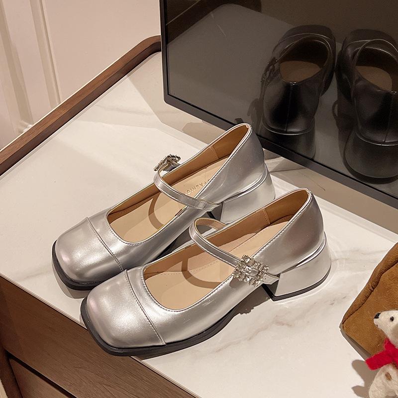

Туфли Мэри Джейн из натуральной кожи детские 2024 новые популярные весенние одинарные туфли женские средний каблук толстый каблук британский стиль туфли из свиной кожи 40 серебряный