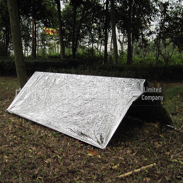 Reflective Insulation First Aid Blanket for Outdoor Survival and Cold Protection