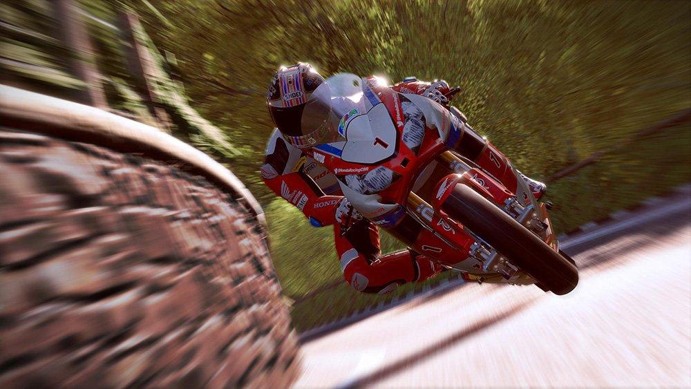 TT Isle of Ride on the Edge Deluxe Package PS4 Isle of Man TT Race 2017 minutes main feature 22 minutes bonus Man - (Includes bonus Blu-ray (201 +