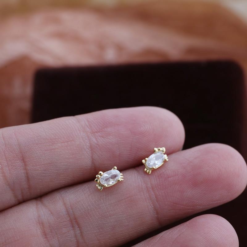 Zircon Hello KT Cat Earrings Women's Cute Small Sweet Earrings New Fashionable Versatile Earrings