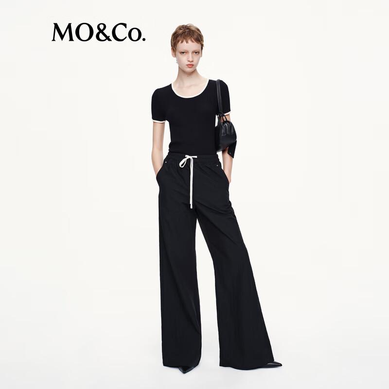 

MO&Co. Тонкий вязаный топ с коротким рукавом и контрастной отделкой L