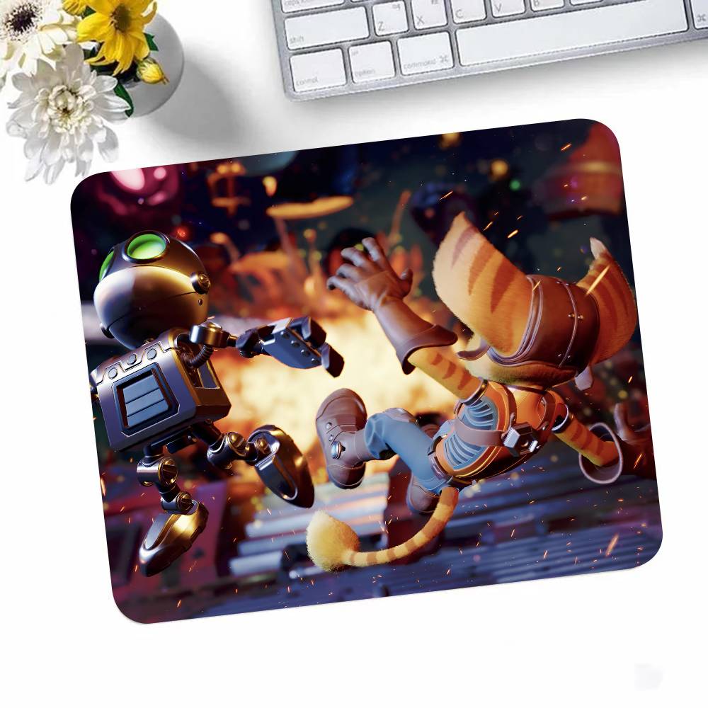 Ratchet And Clank Rift Apart Game Mousepad Small LockEdge Mouse Pad For Gamers Computer Desk Pad Rectangular Anti-slip Rubber