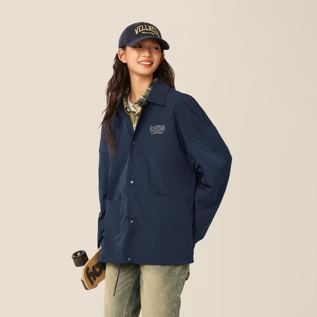 Série Estilo de Vida Esportivo Li Ning High Street Vintage Americano Casual Simples Cor Sólida Polo Carta Jaqueta de Botão Único Jaqueta Unissex AJDV079-1