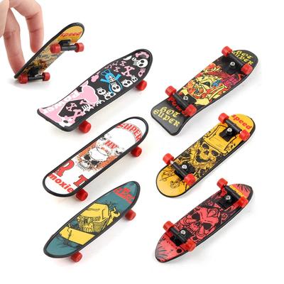 Trendige & Scherzartikel – Fingerboards & Fingerbikes