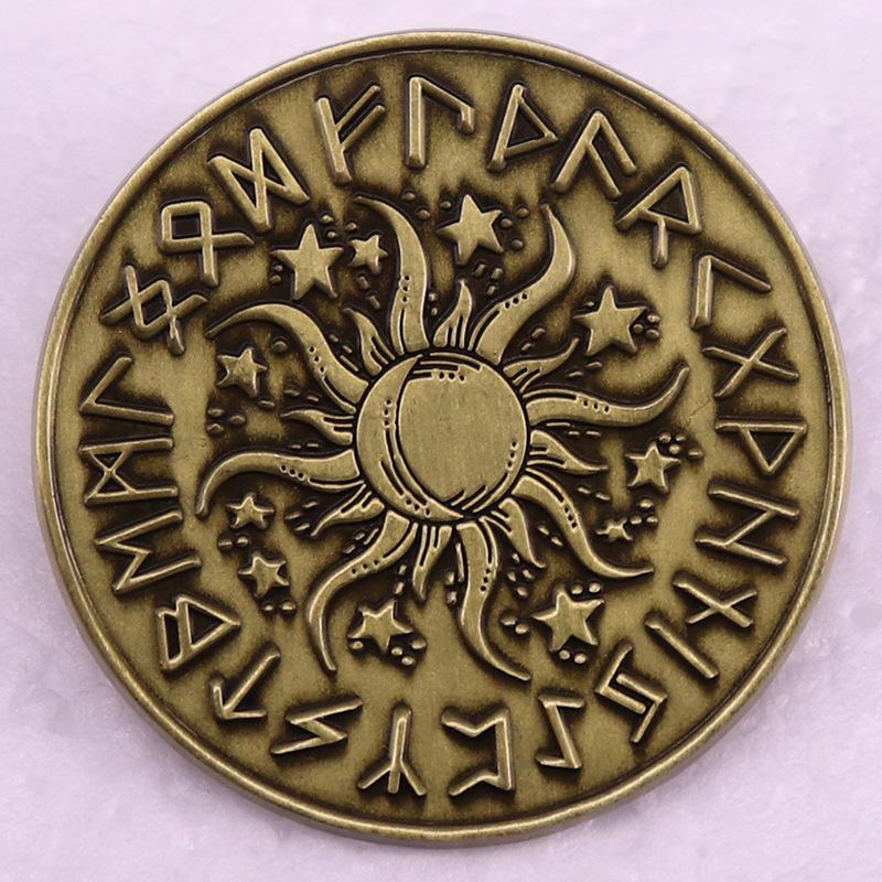 Fosak Elder Rune Brooch Badge Accessory