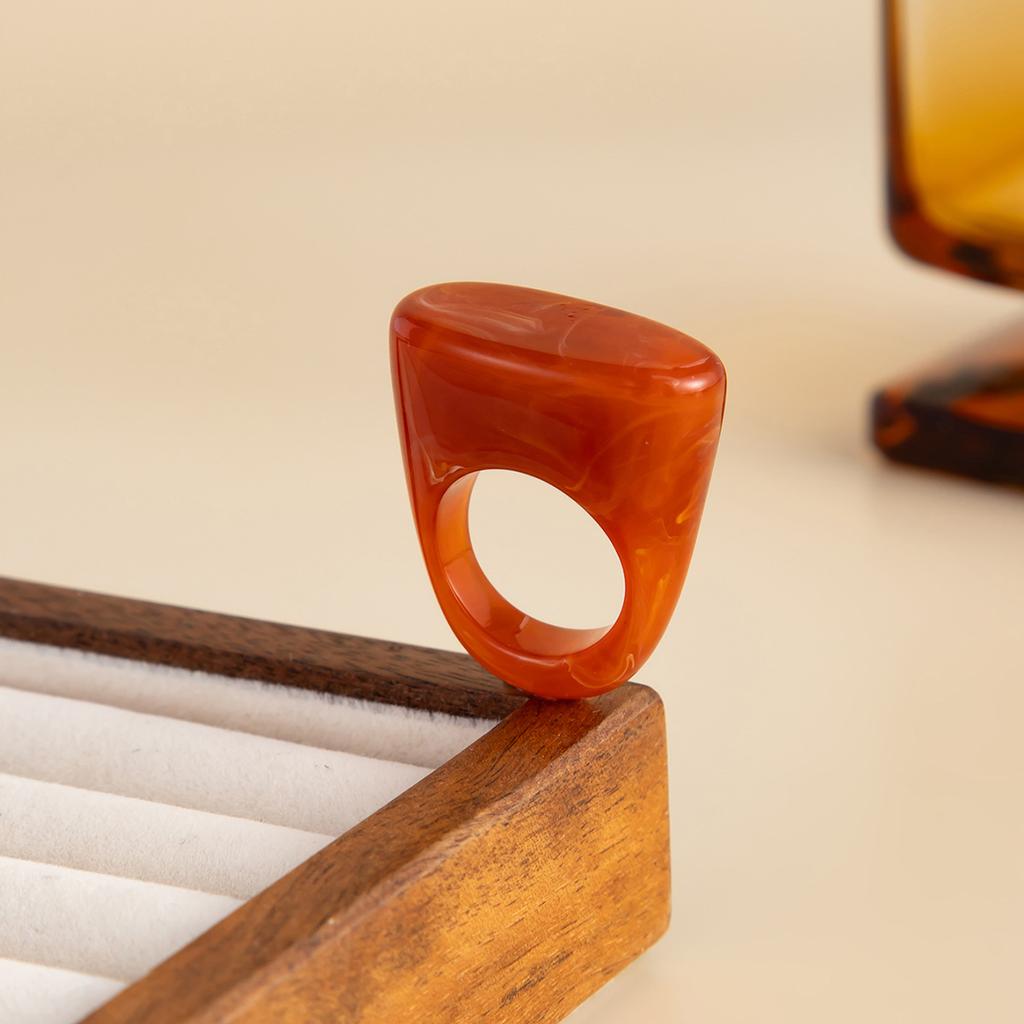 Fashion Gradient Square Triangle Cut Resin Ring Designer Handbag Shaped Band Ring For Women INS Daily Minimalist Jewelry