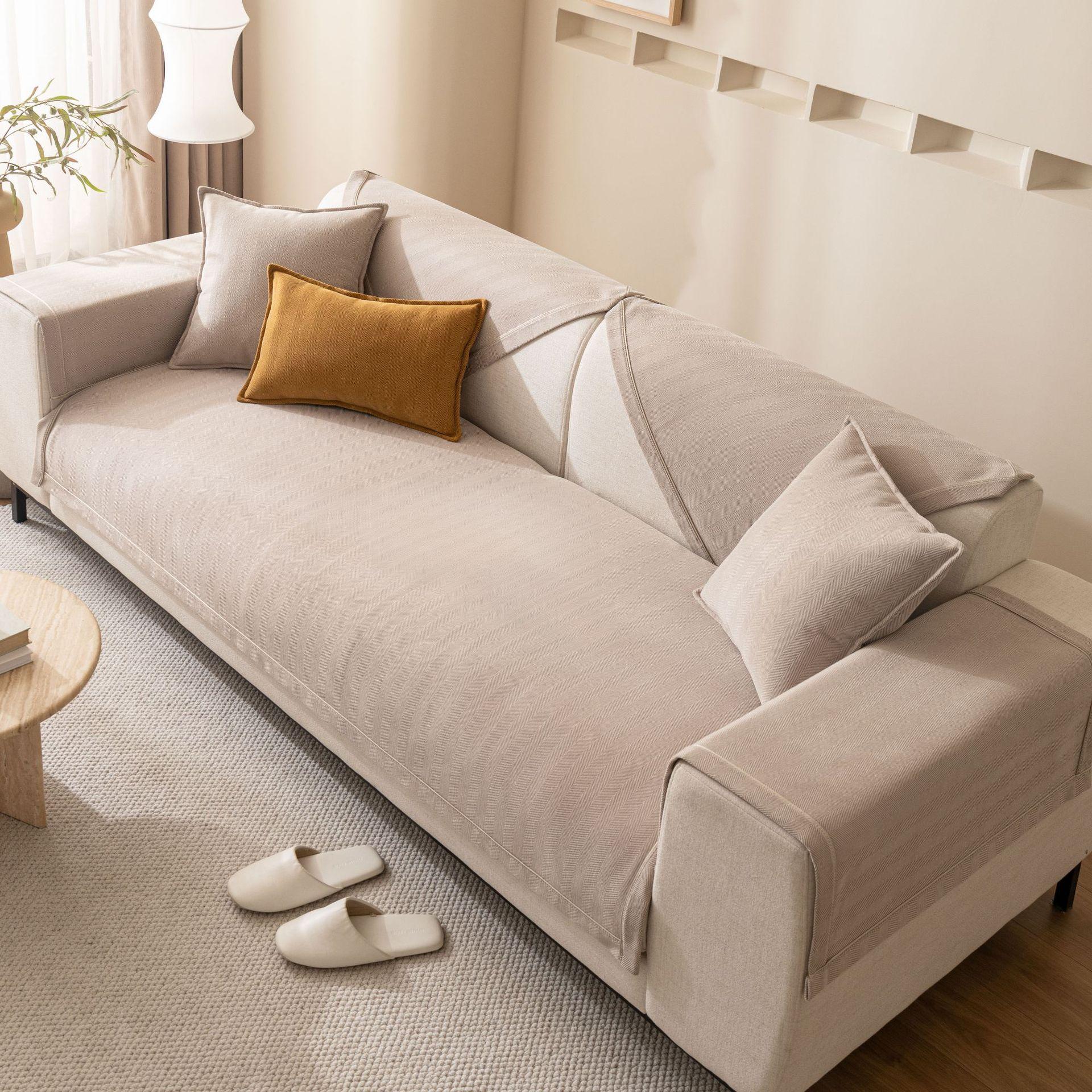 Four Seasons Universal Chenille Fabric Herringbone Striped Sofa Cushion Modern Non-Slip Soft Towel Cover 70*70cm